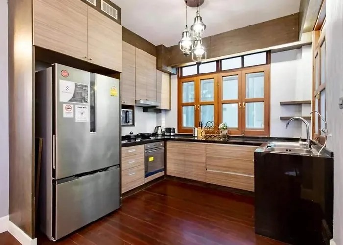 Sathorn Private Pool Villa